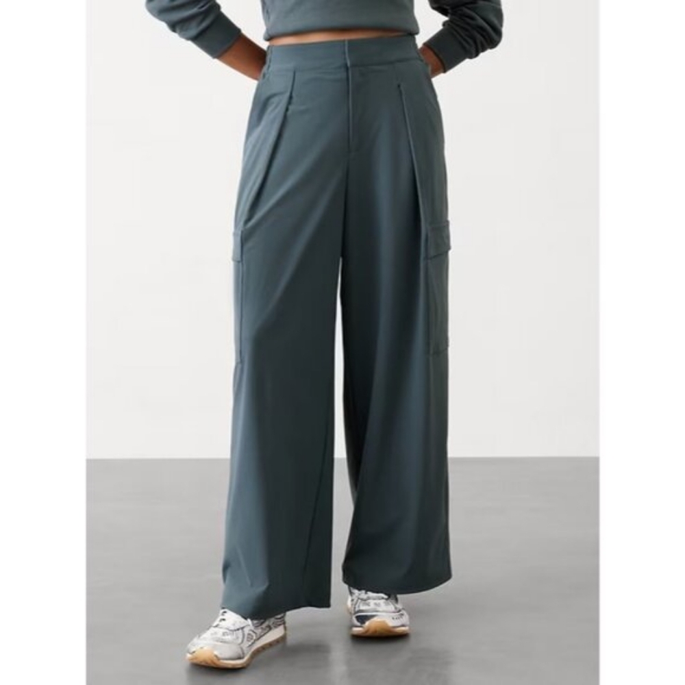 New Athleta Pinnacle High Rise Cargo Trouser Eden Blue Green Size 10P